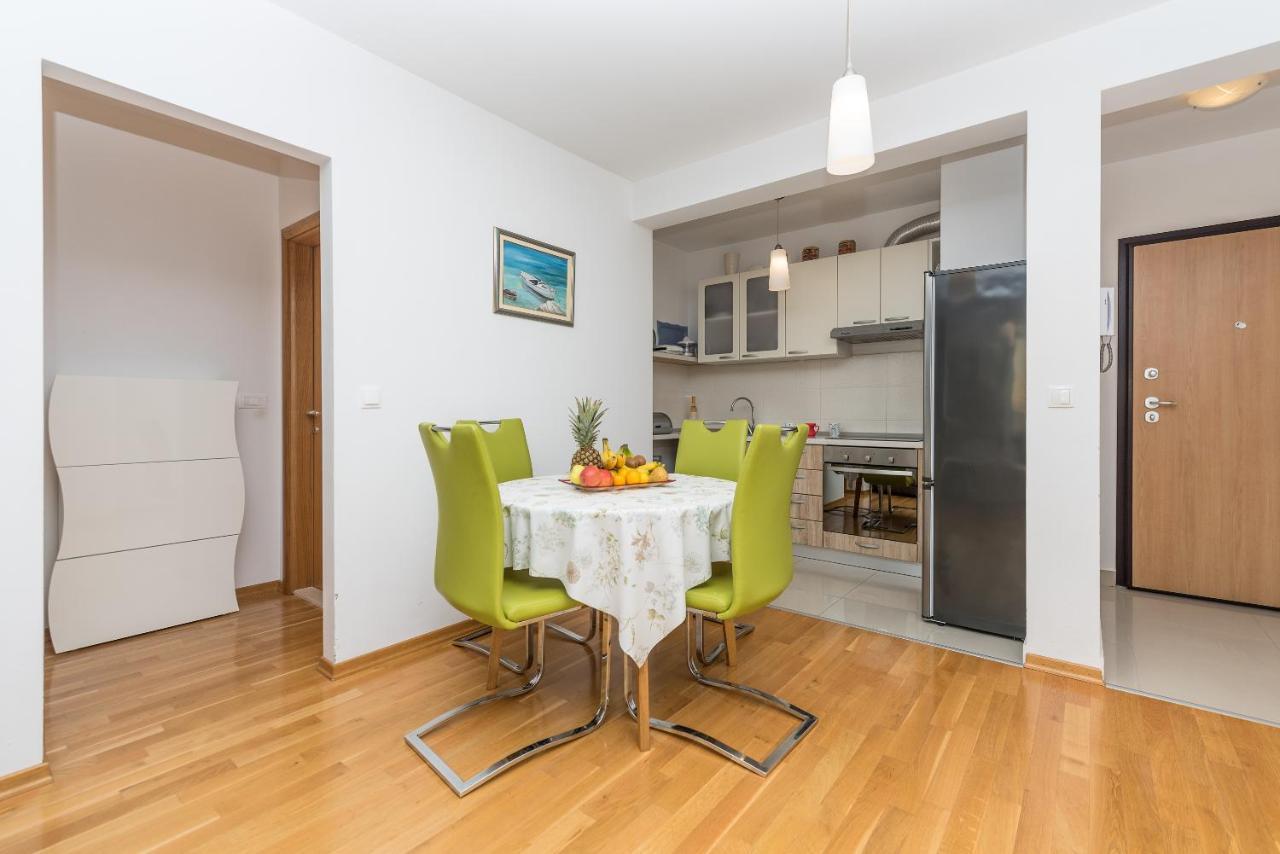 Neno Apartment Makarska Ngoại thất bức ảnh