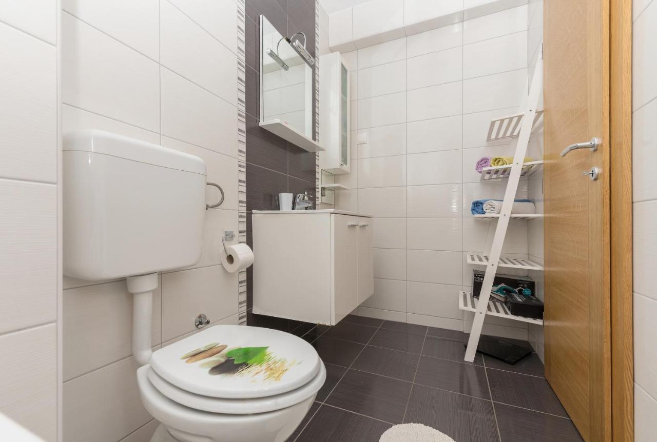 Neno Apartment Makarska Ngoại thất bức ảnh